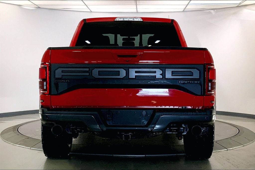 Used 2019 Ford F150 Raptor w/ Equipment Group 802A Luxury AWD/4WD image 3