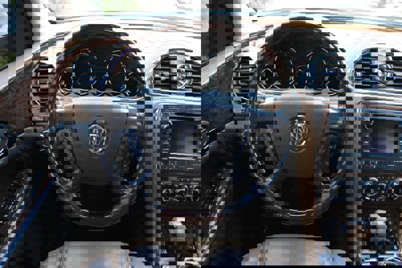 Used 2013 Buick Enclave Premium w/ Trailering Provision Package image 21