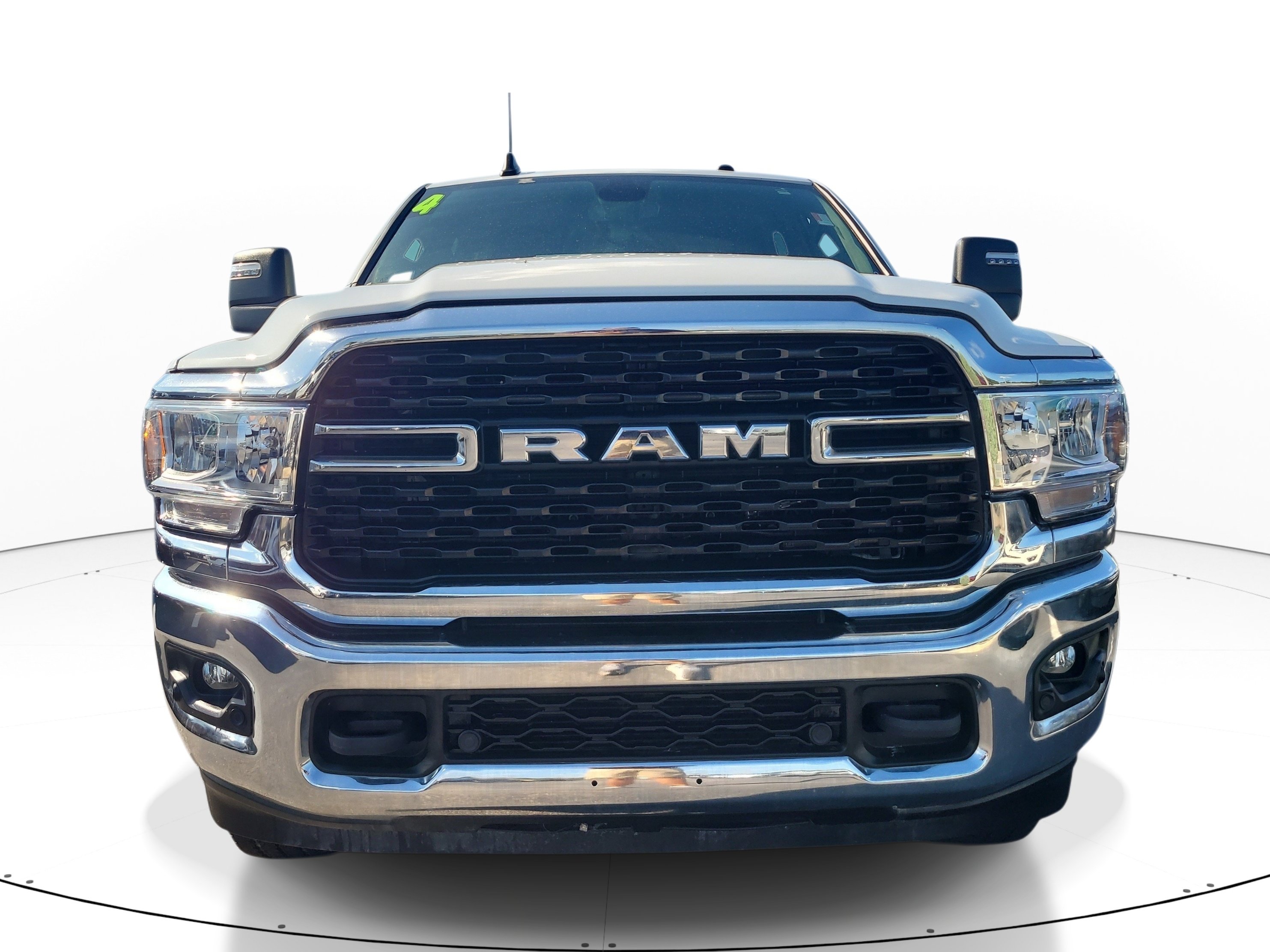 Used 2024 RAM 2500 Big Horn w/ Off Road Package AWD/4WD image 2