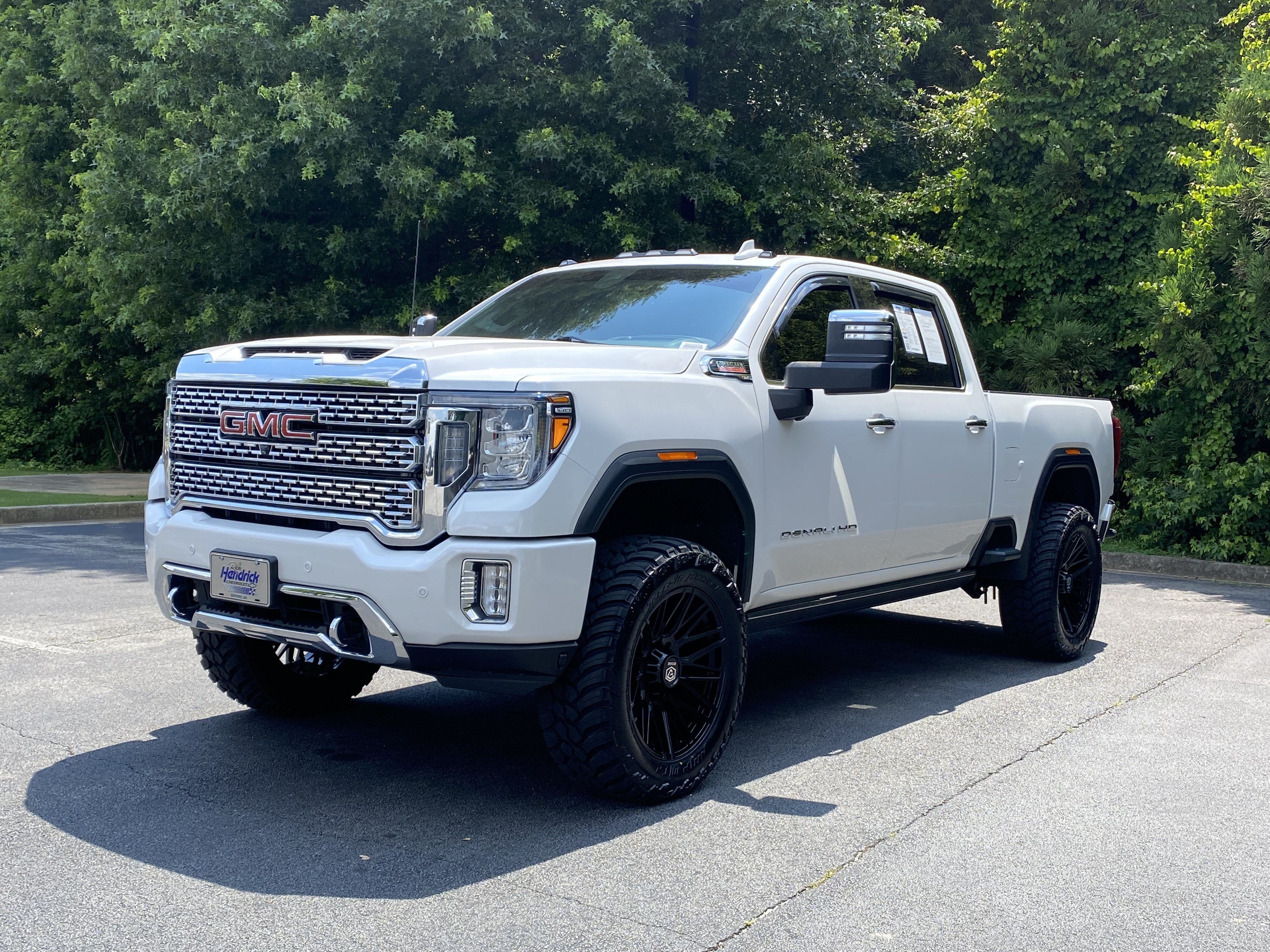 Used 2022 GMC Sierra 2500 Denali w/ Denali Ultimate Package AWD/4WD image 5