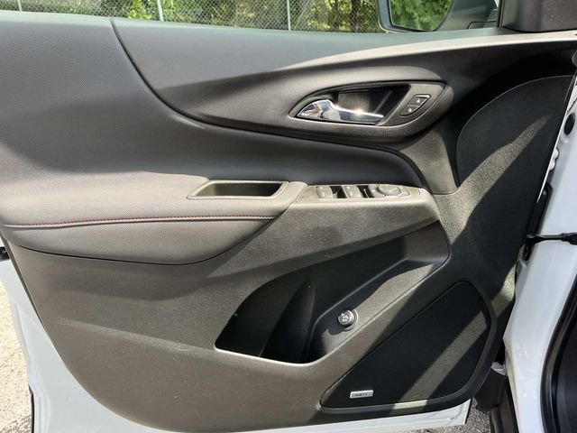 Used 2022 Chevrolet Equinox RS w/ RS Leather Package image 26