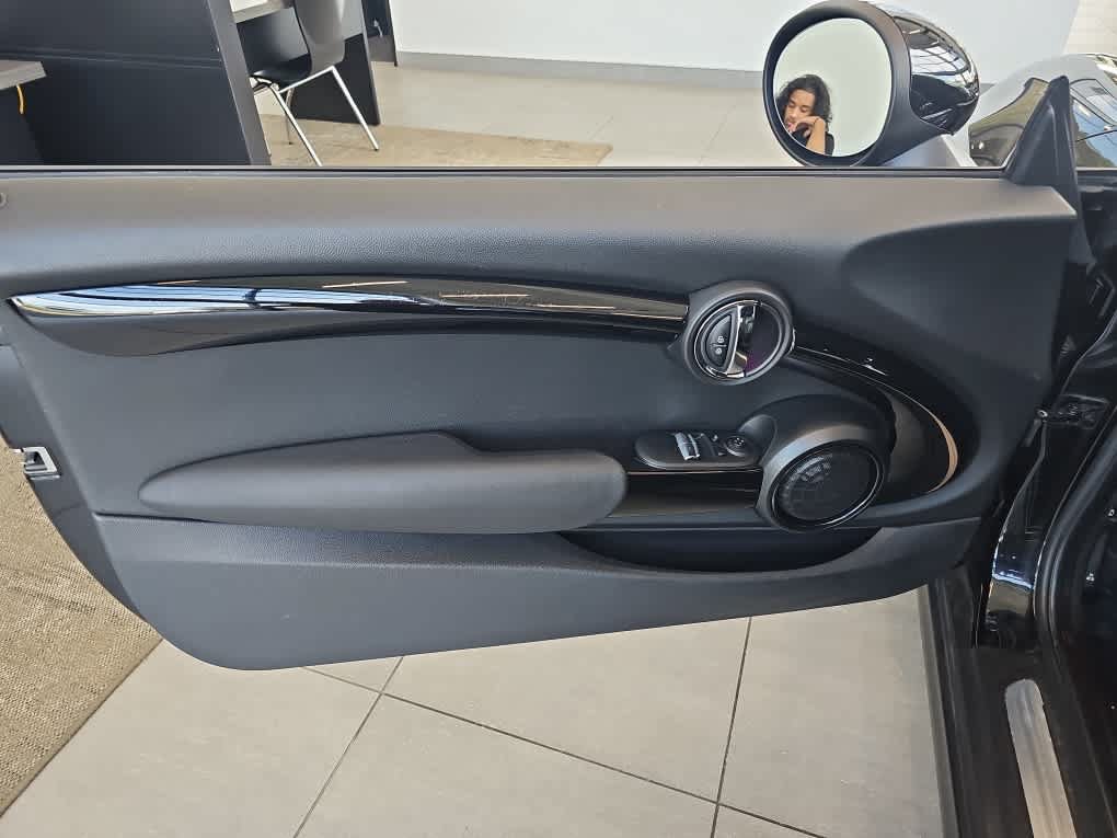Used 2019 MINI Cooper S FWD image 16