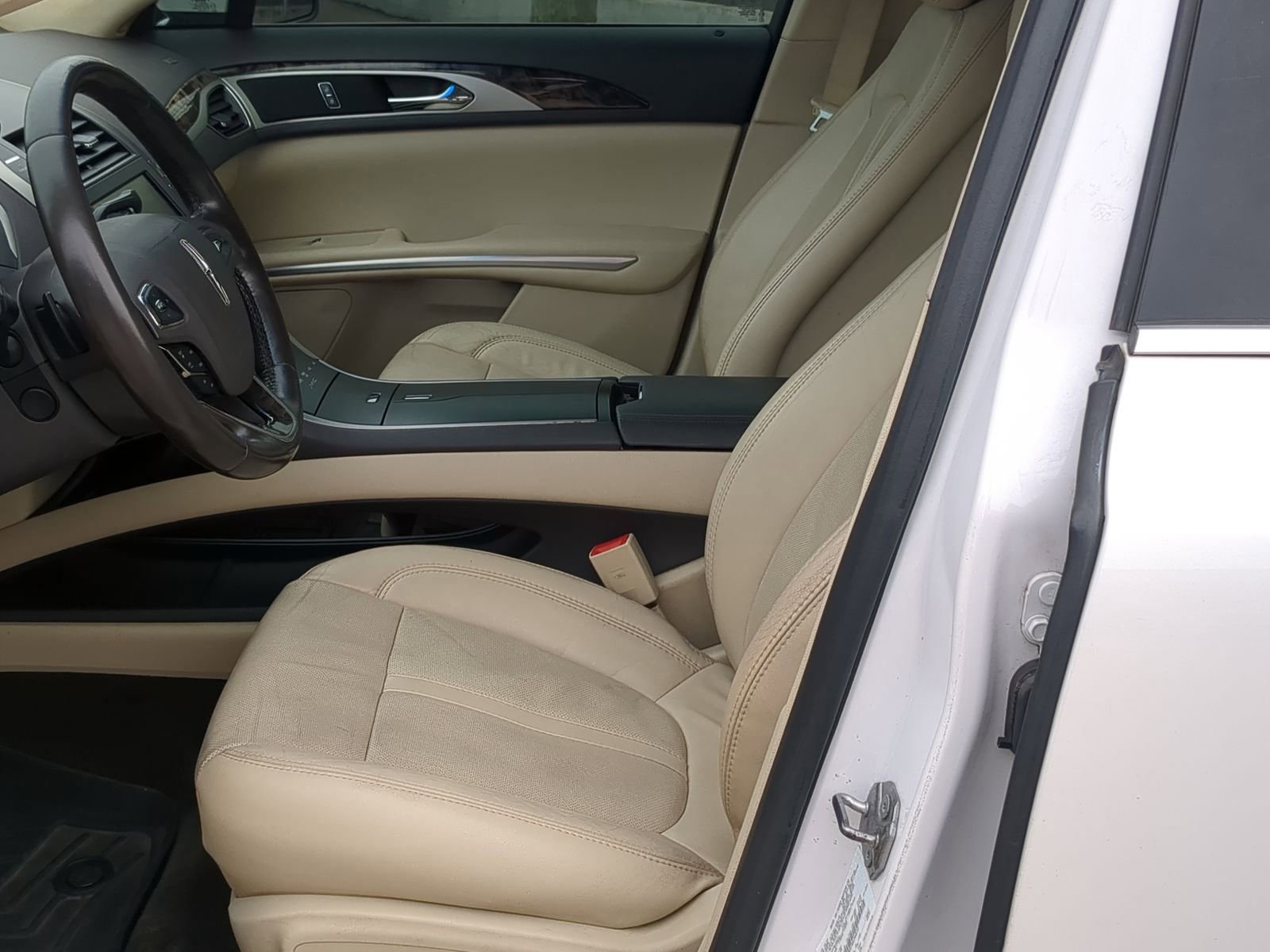 Used 2015 Lincoln MKZ AWD w/ Equipment Group 102A Reserve image 21