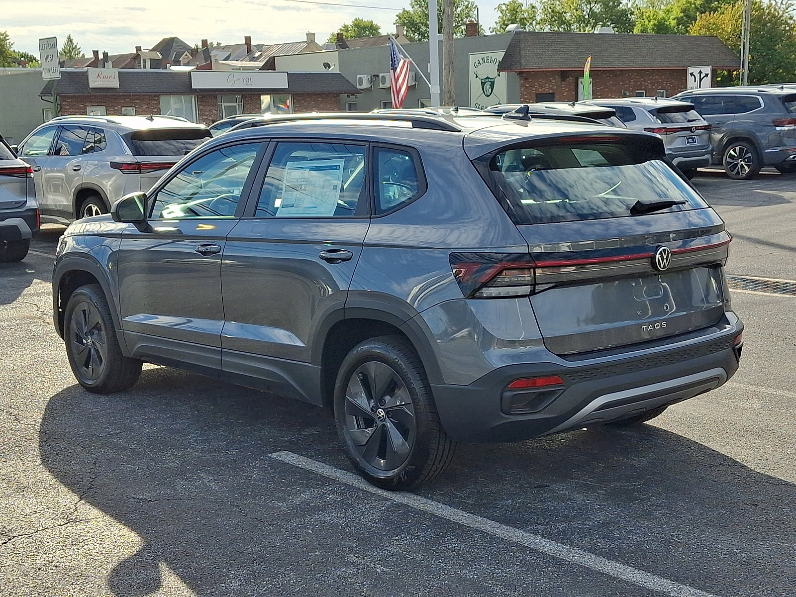 New 2027 Volkswagen Taos S FWD image 4