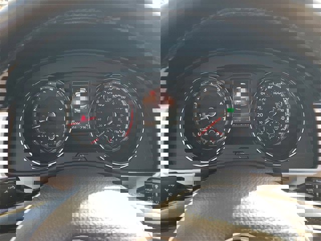 Used 2019 Volkswagen Atlas SE w/ Towing Package image 23