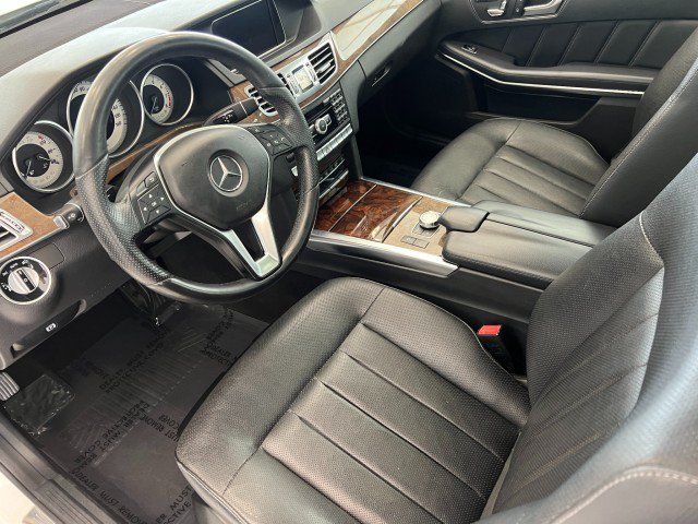 Used 2014 Mercedes-Benz E 350 4MATIC Sedan image 11