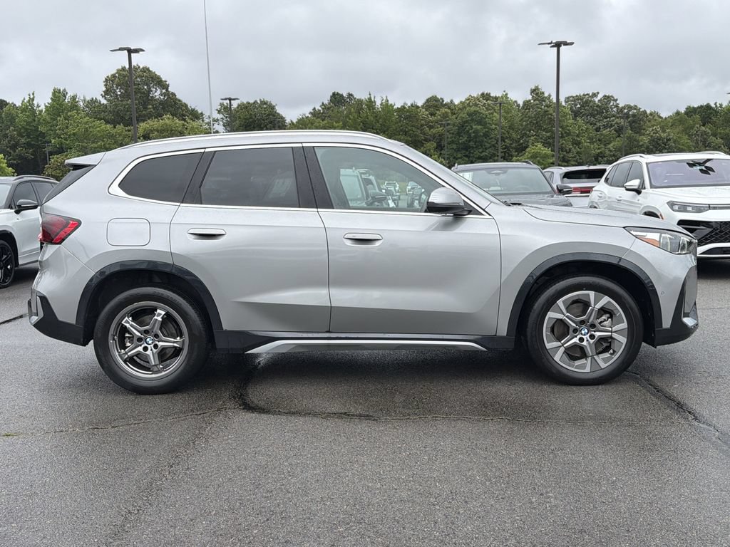 Used 2025 BMW X1 xDrive28i AWD/4WD image 6