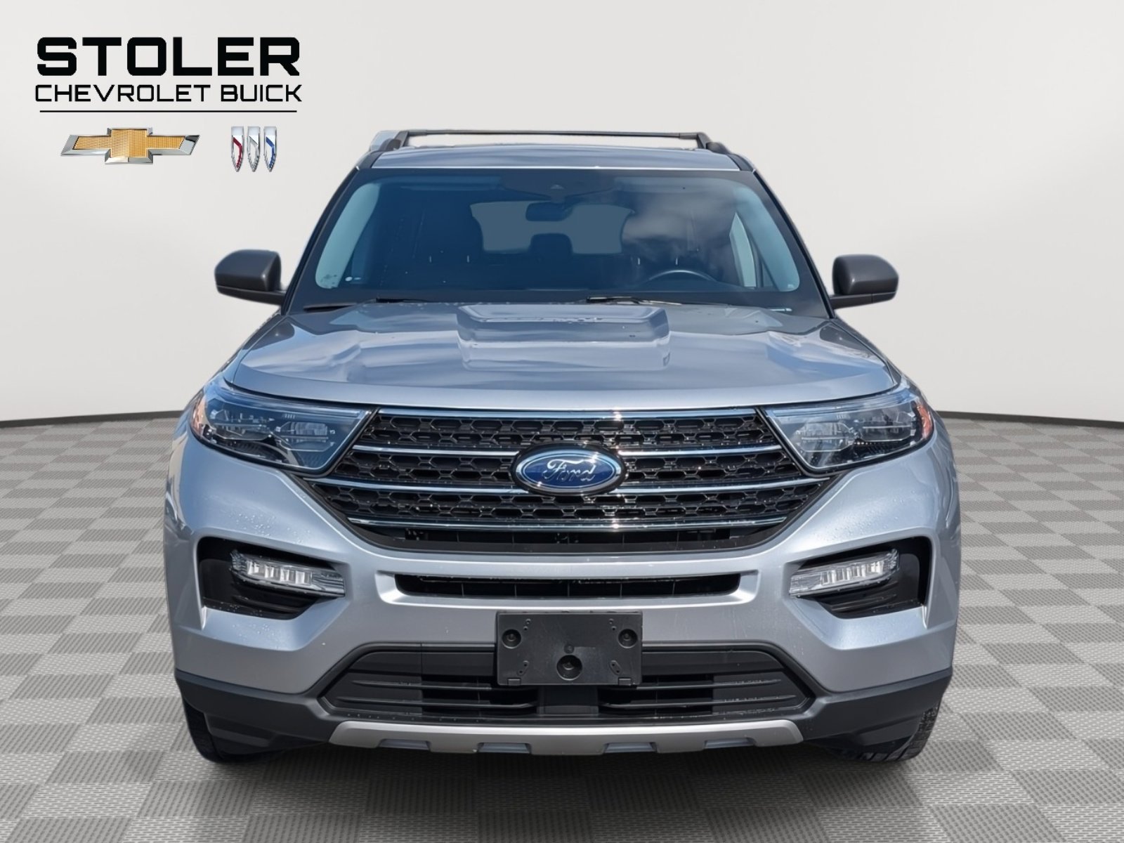 Used 2022 Ford Explorer XLT w/ Equipment Group 202A image 8