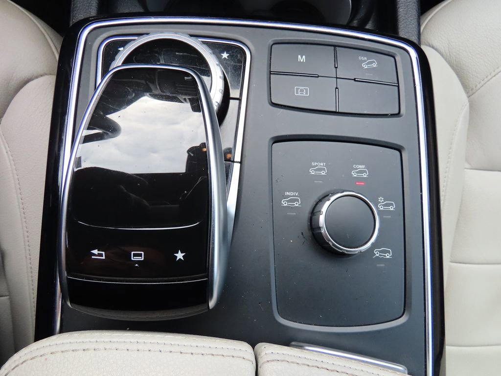 Used 2016 Mercedes-Benz GLE 400 4MATIC image 32