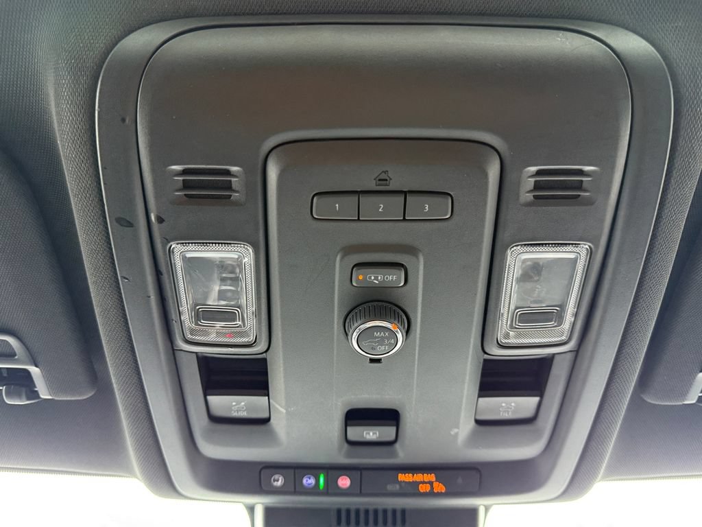 Used 2023 Chevrolet Tahoe Z71 AWD/4WD image 18
