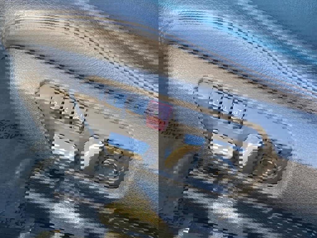 Used 2017 BMW 230i Coupe image 9