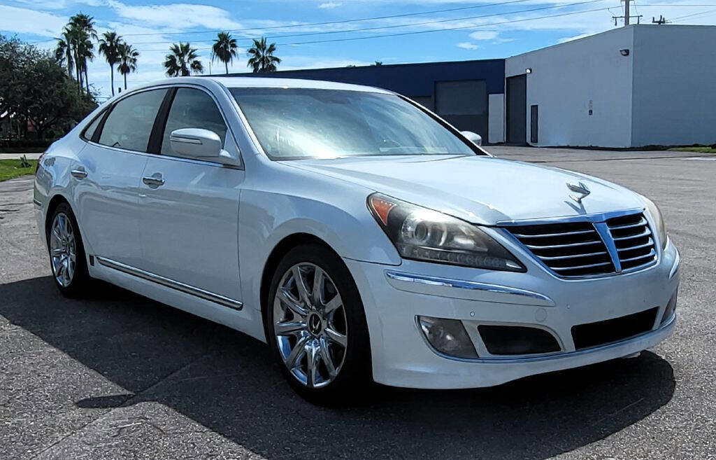 Used 2013 Hyundai Equus Signature image 4