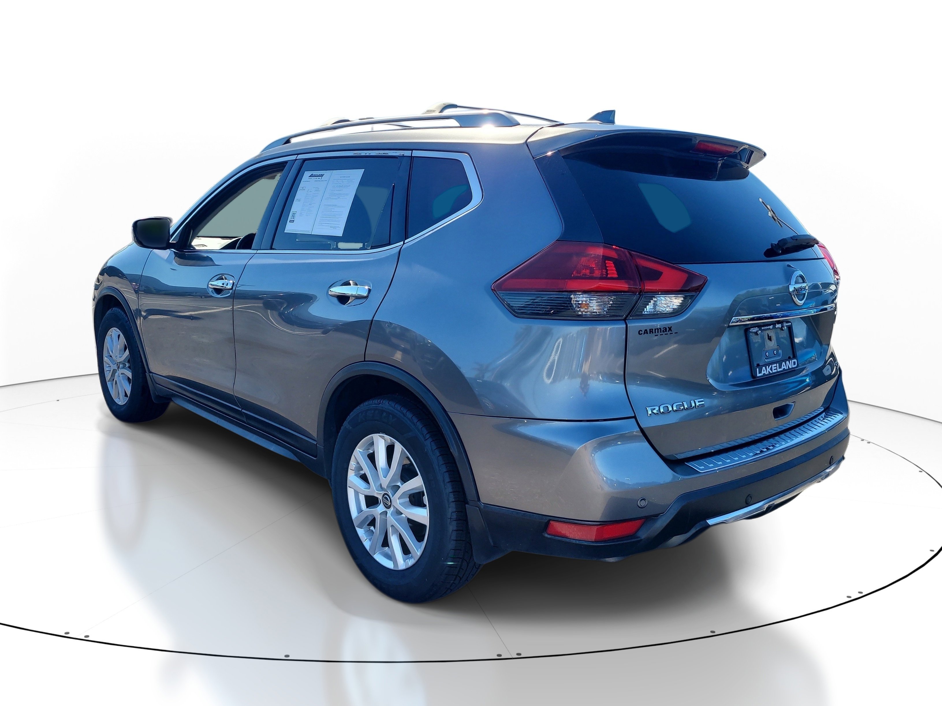 Used 2019 Nissan Rogue SV image 6