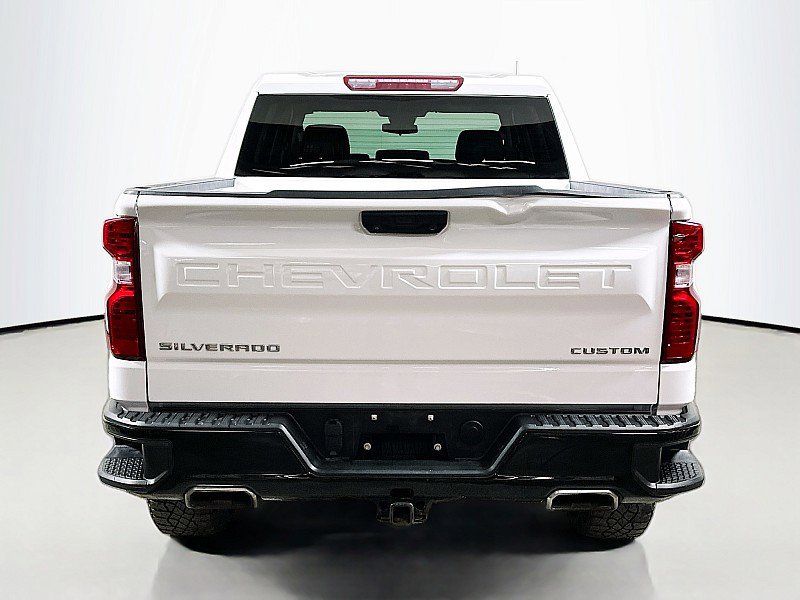 Used 2022 Chevrolet Silverado 1500 Custom Trail Boss AWD/4WD image 6