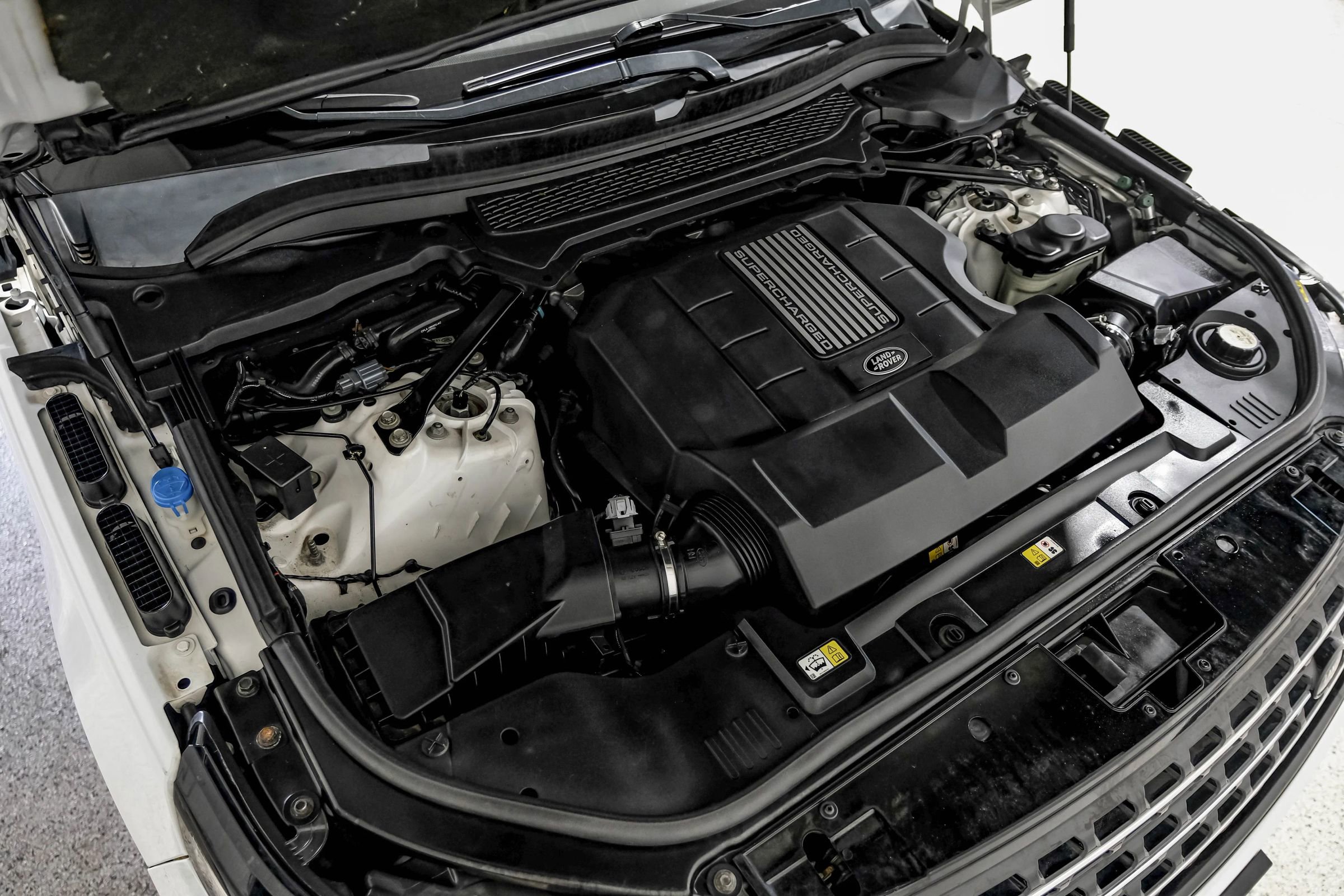 Used 2016 Land Rover Range Rover Autobiography image 64