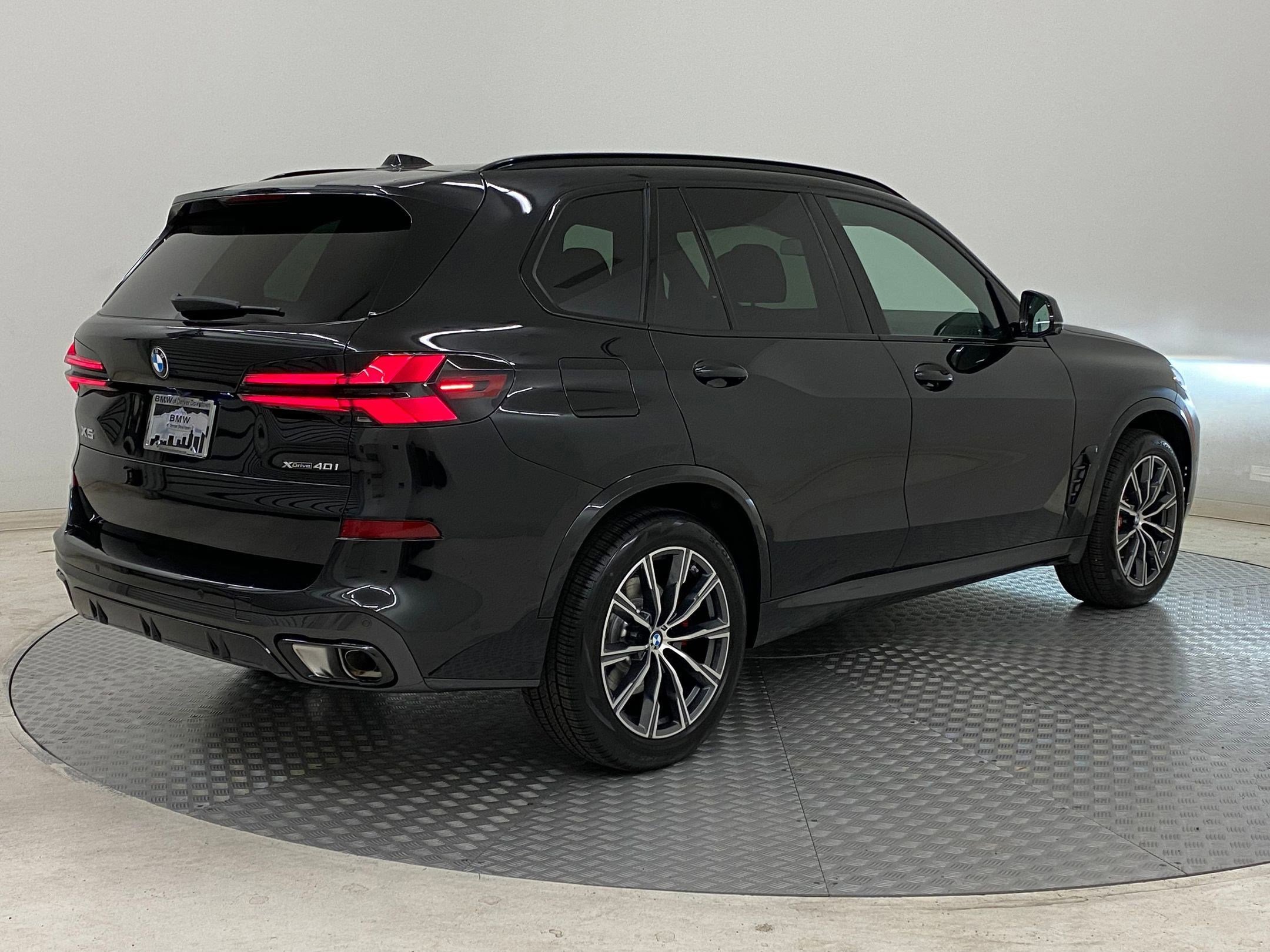 Used 2026 BMW X5 xDrive40i w/ Executive Package image 8