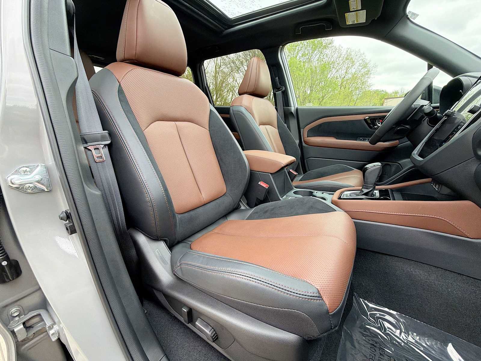 Certified 2025 Subaru Forester Touring w/ Popular Package - Touring AWD/4WD image 19