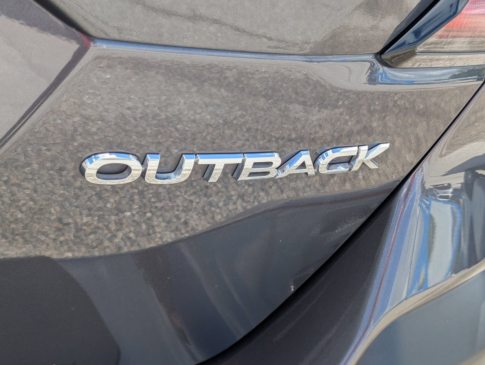 Used 2025 Subaru Outback Limited AWD/4WD image 10