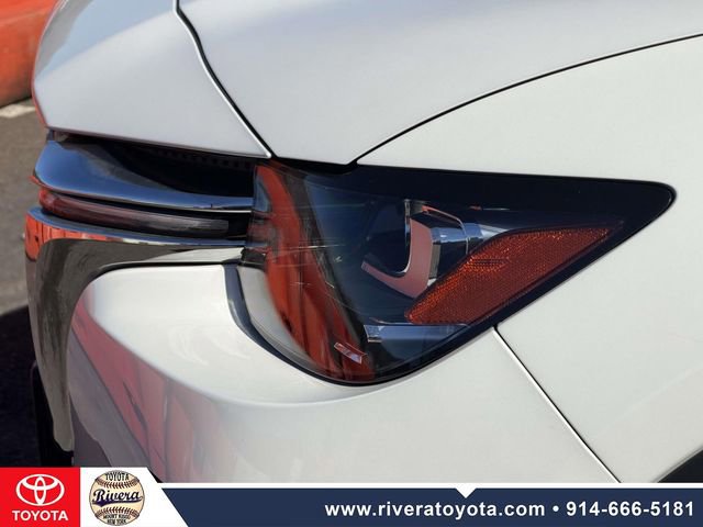 Used 2024 MAZDA CX-90 3.3 Turbo w/ Select Package image 9