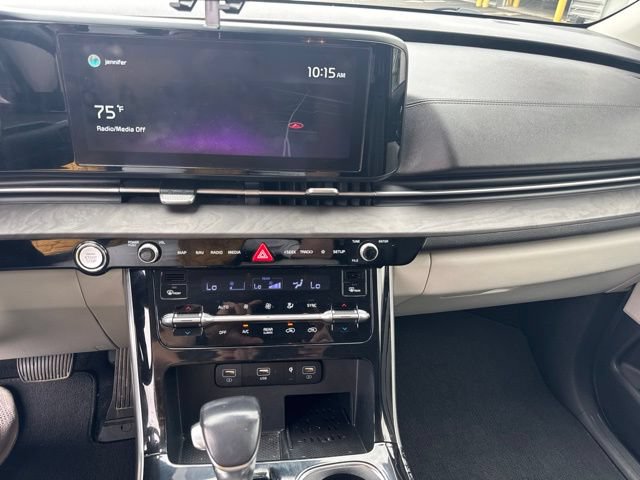 Used 2022 Kia Carnival SX FWD image 12