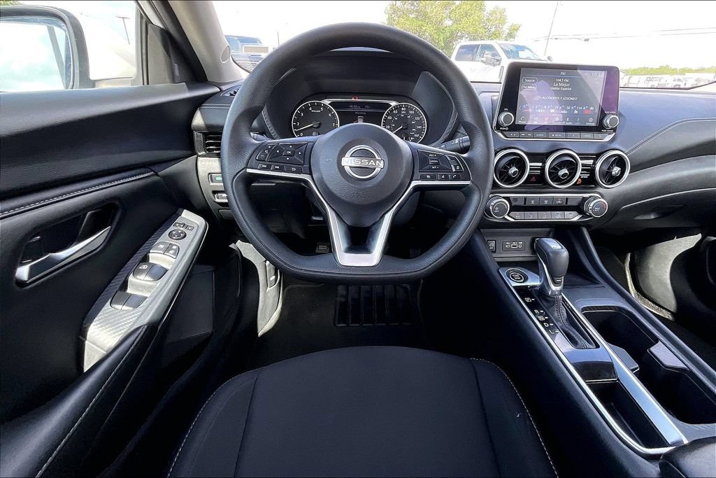 Used 2024 Nissan Sentra SV FWD image 8