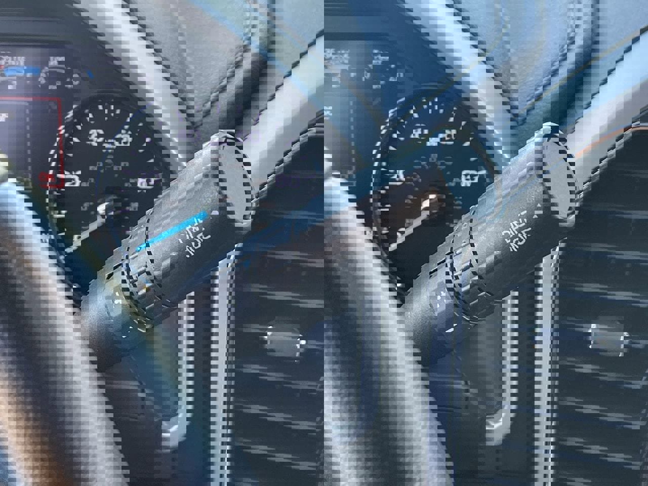 Certified 2022 Ford F350 Lariat w/ Lariat Value Package image 31