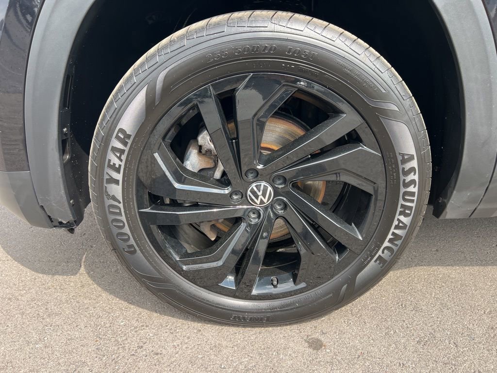 Certified 2023 Volkswagen Atlas SE w/ Panoramic Sunroof Package image 8