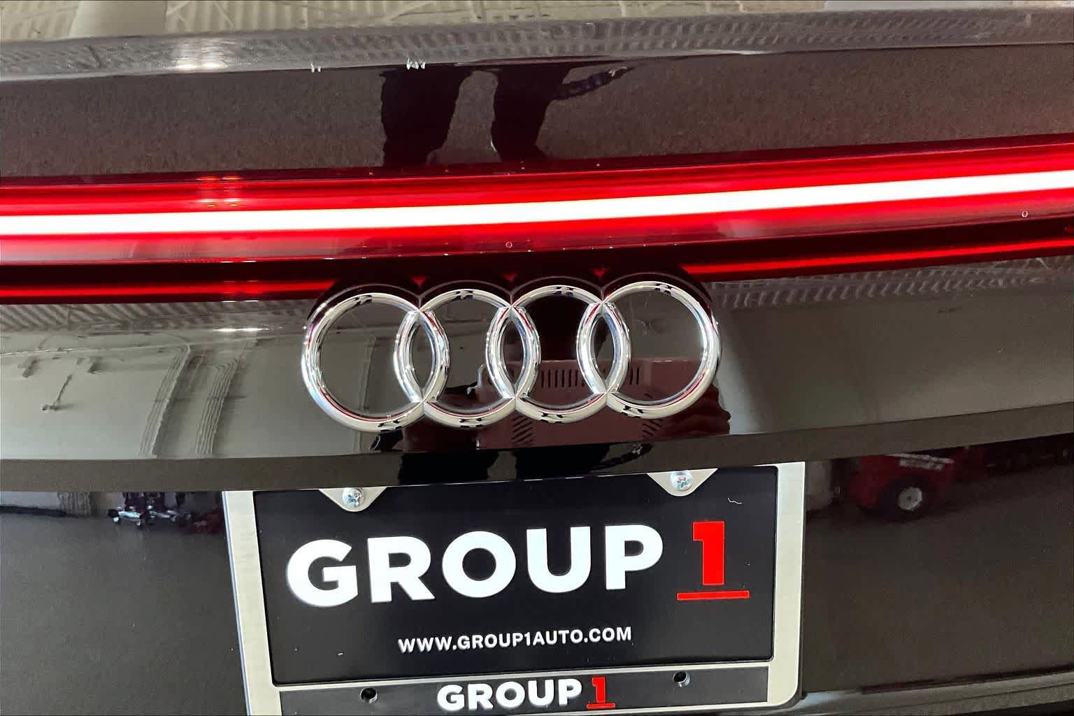 Used 2021 Audi Q8 Premium Plus w/ Premium Plus Package AWD/4WD image 10