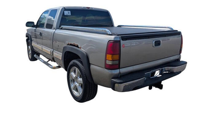 Used 2001 Chevrolet Silverado 1500 LT w/ Firm Ride Suspension Pkg AWD/4WD image 3