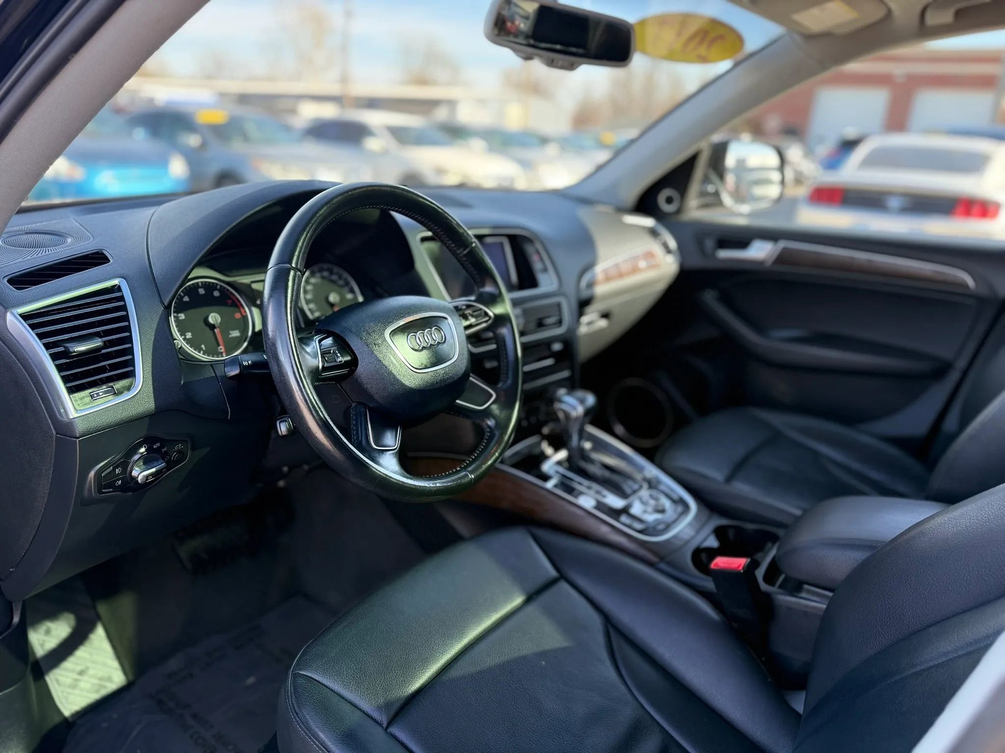 Used 2017 Audi Q5 2.0T Premium Plus w/ Technology Package image 11