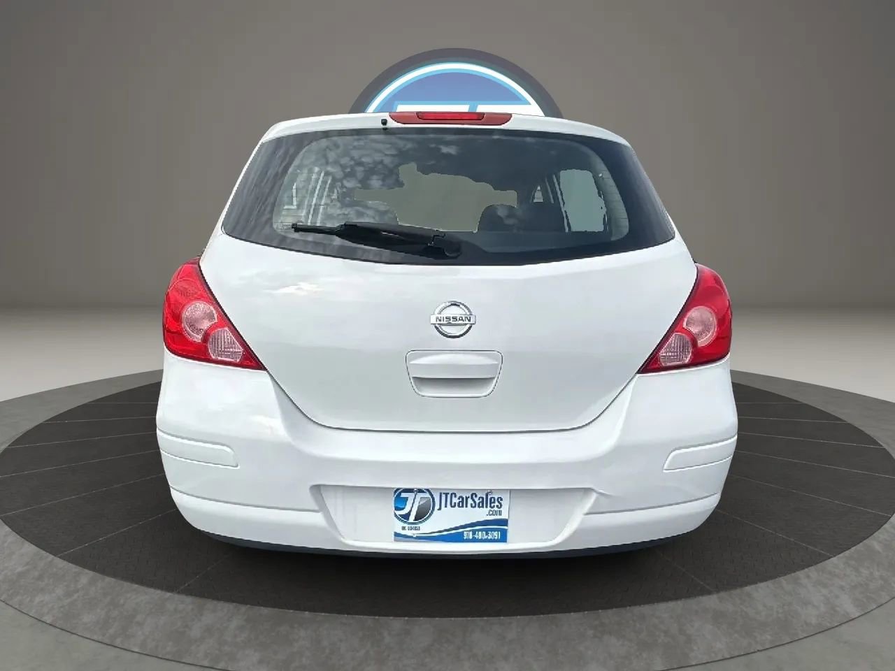 Used 2010 Nissan Versa 1.8 S image 15