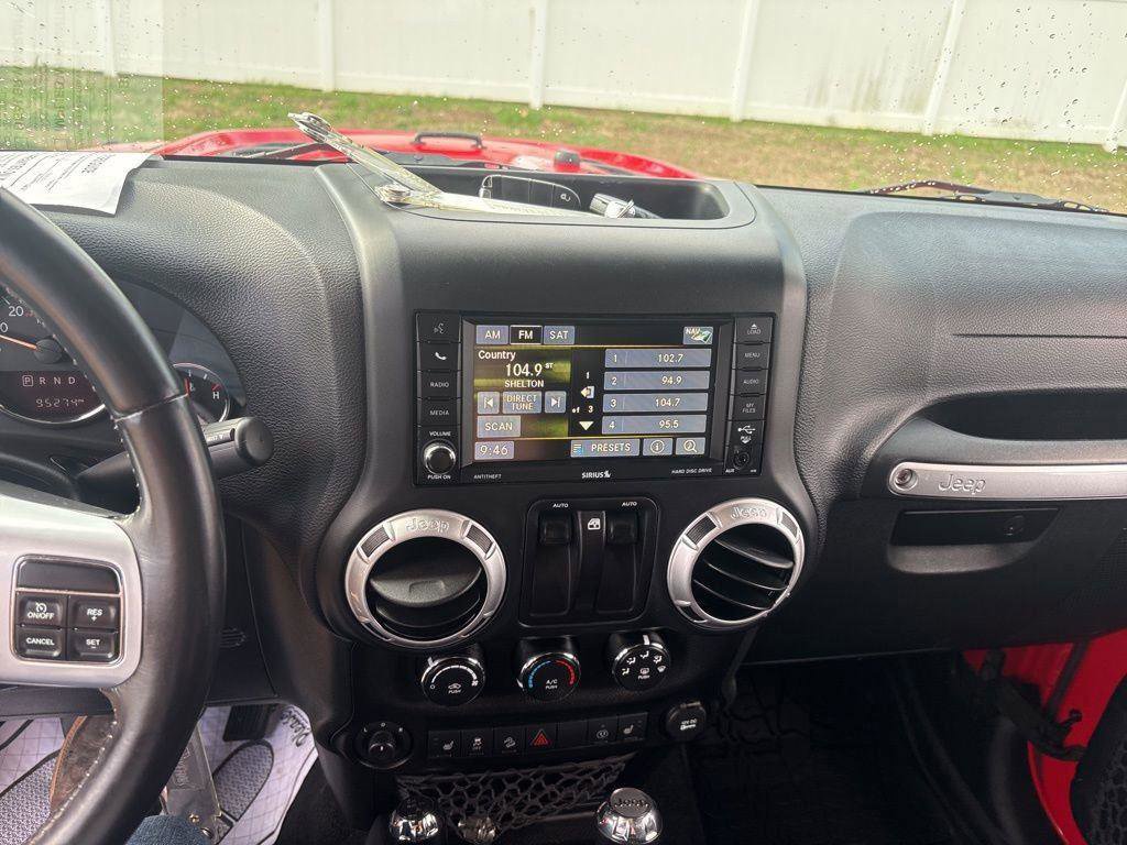 Used 2016 Jeep Wrangler Rubicon image 19