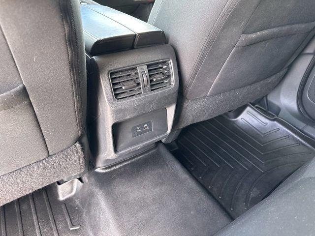 Used 2022 Nissan Rogue SV AWD/4WD image 15