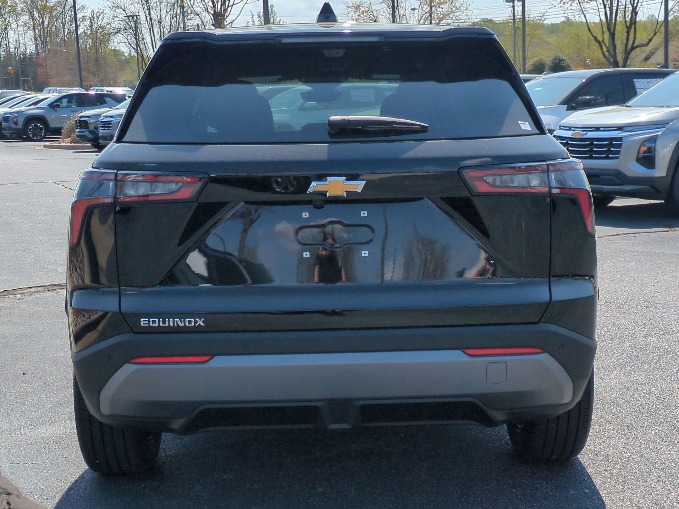 New 2026 Chevrolet Equinox LT image 8