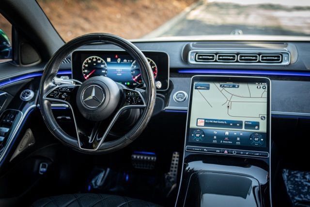 Used 2021 Mercedes-Benz S 580 4MATIC Sedan image 32