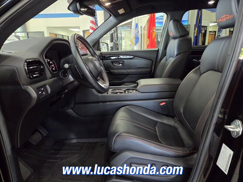 Used 2024 Honda Pilot TrailSport image 7