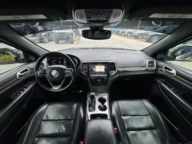 Used 2018 Jeep Grand Cherokee Overland RWD image 18