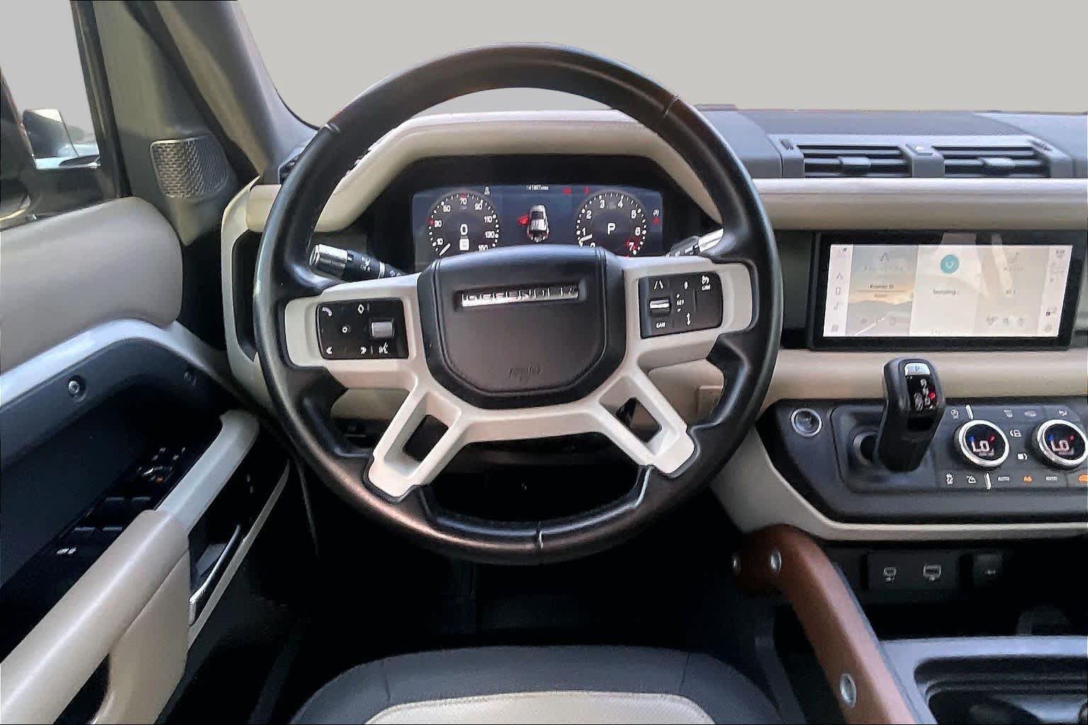 Used 2022 Land Rover Defender 110 X-Dynamic HSE AWD/4WD image 6