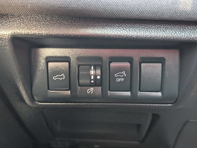 Used 2020 Subaru Outback Premium AWD/4WD image 31