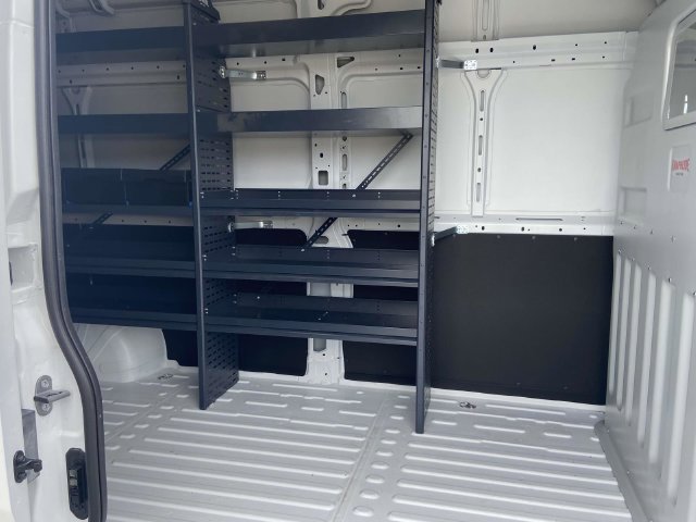 New 2024 RAM ProMaster 2500 w/ Convenience Group FWD image 13
