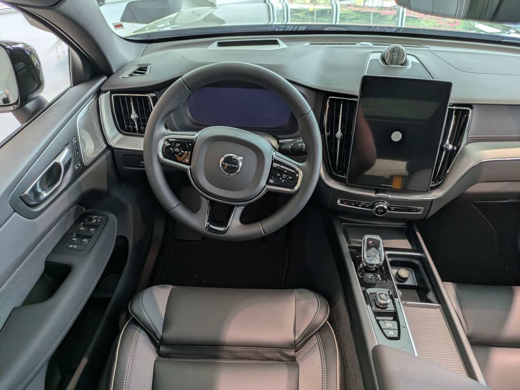 New 2026 Volvo XC60 T8 Polestar AWD/4WD image 16