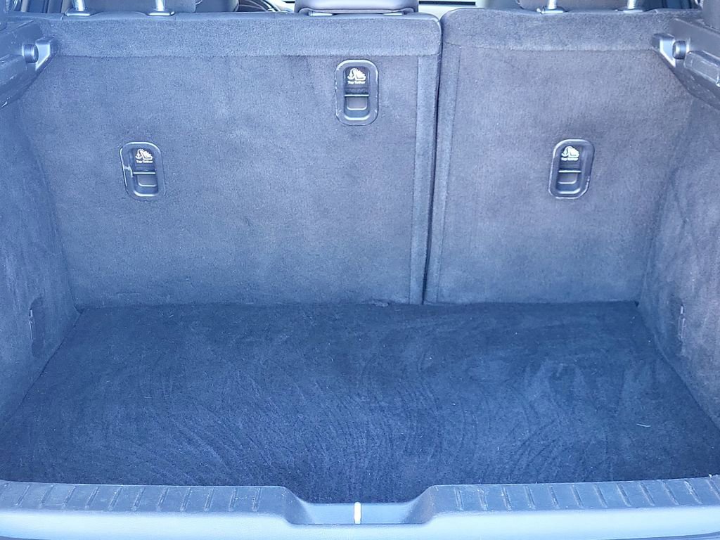 Used 2020 MAZDA CX-30 Premium image 16