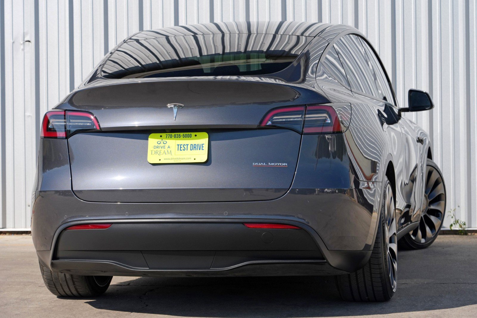 Used 2022 Tesla Model Y Performance image 5