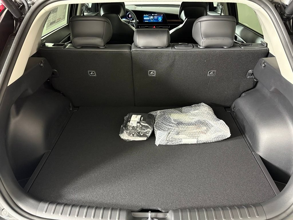 New 2026 Kia Niro Wind FWD image 38