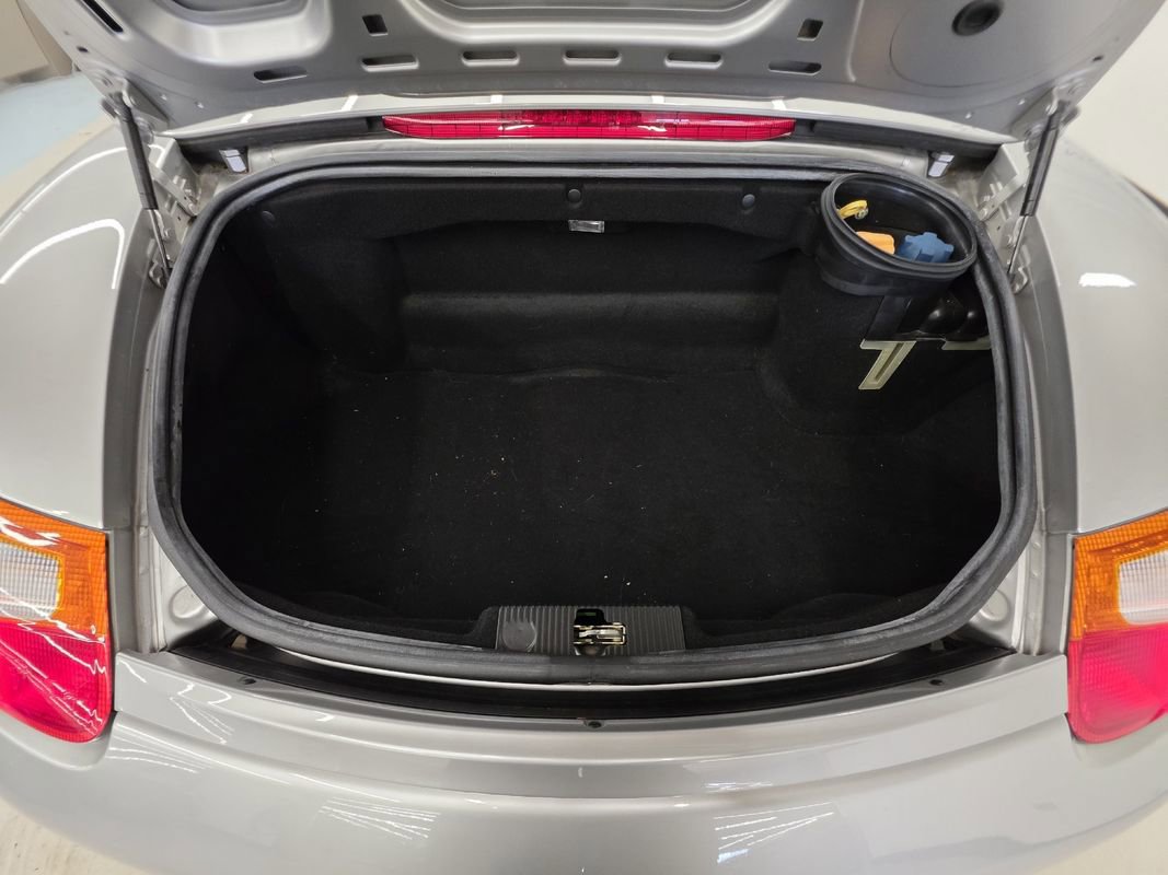 Used 2001 Porsche Boxster image 20