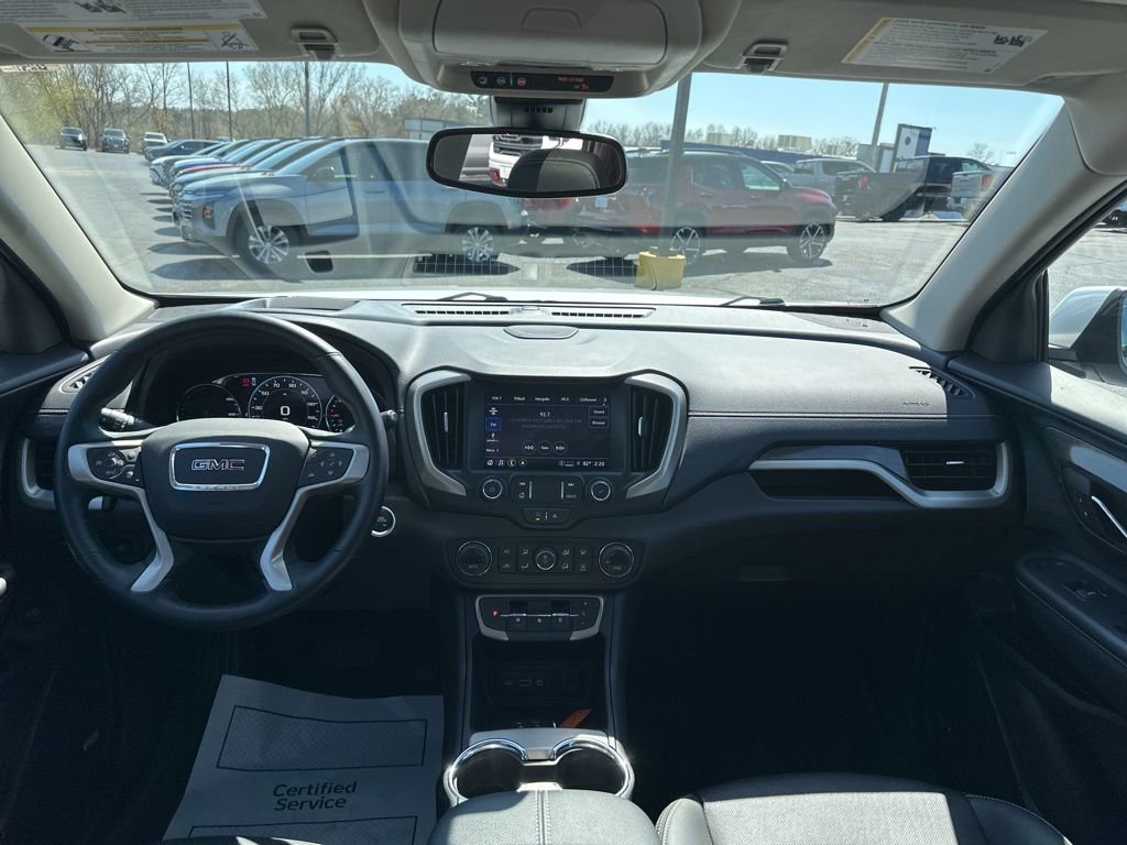 Used 2024 GMC Terrain Denali w/ Denali Premium Package image 15