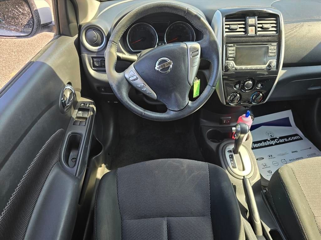 Used 2018 Nissan Versa SV w/ SV Special Edition Package FWD image 4