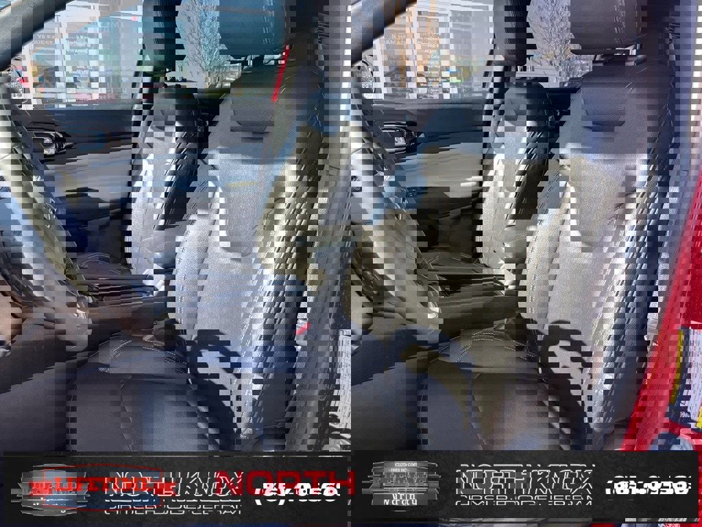 Used 2025 Jeep Compass Limited image 4