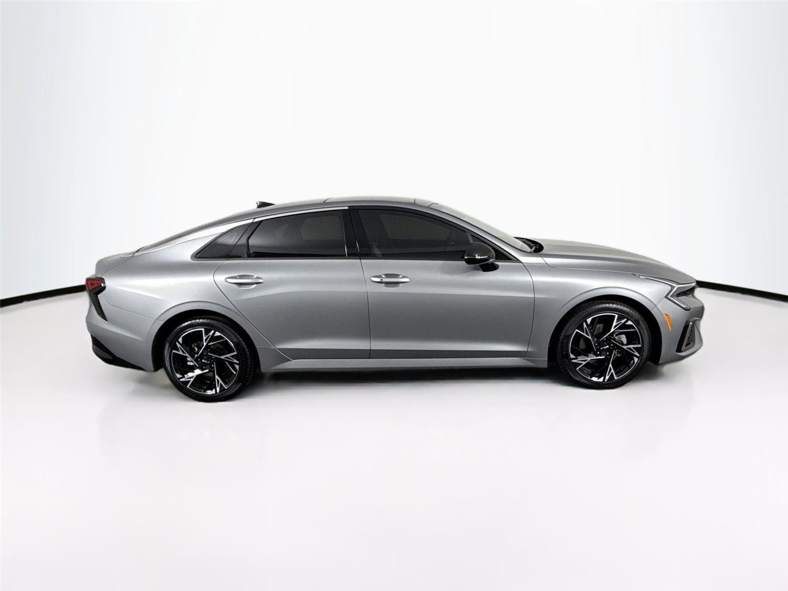 Used 2025 Kia K5 GT-Line w/ GT-Line Premium Package FWD image 11