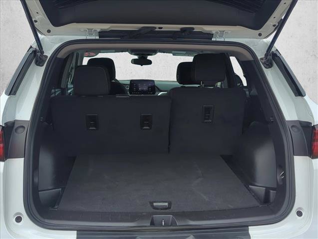 Used 2025 Chevrolet Blazer LT FWD image 7